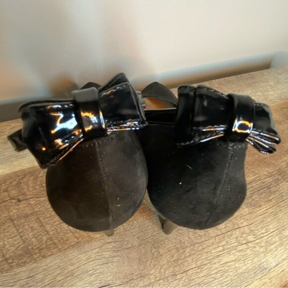 TORRID Black Velvety Heels Closed Toe Ankle Strap Bow Tie Microsuede - Picture 7 of 12